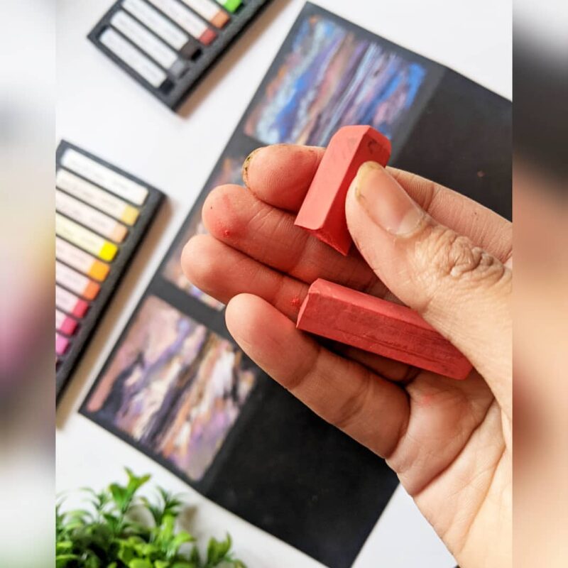 Brustro Artists' Soft Pastels Set of 24 - Image 4