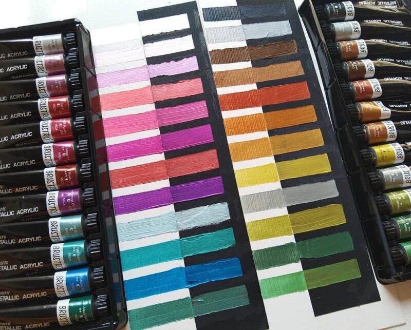 Brustro Artists' Metallic Acrylic Set of 24x12ml tubes - Image 5