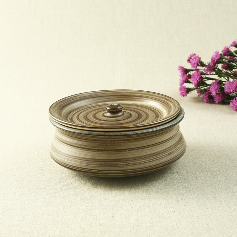 Teramo Brown Serving Handi Small 1 pc - Image 4