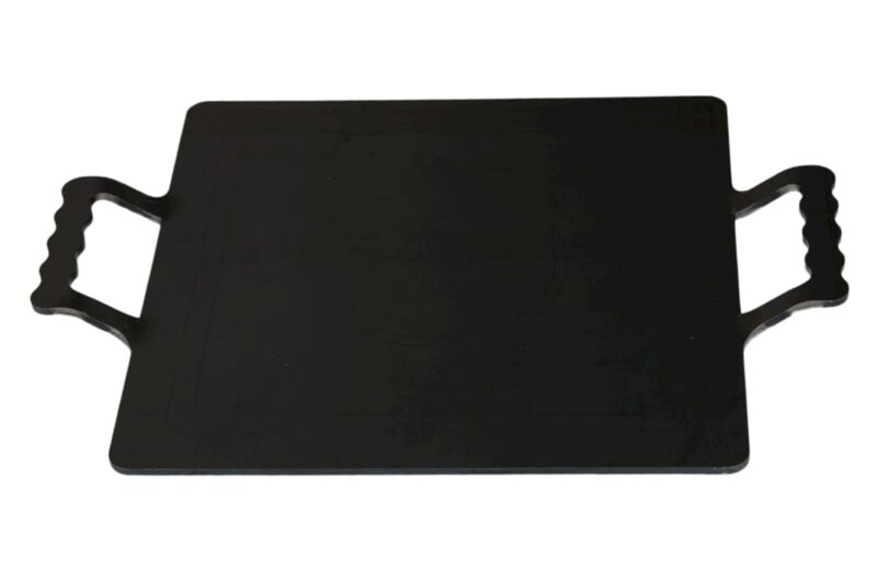 PRINA E-SHOP Pure Iron 4kg Flat Square Design Tawa with Laser Cutting Handle for Dosa/Roti/Chappati/Pathri/Gas & Induction-Friendly Dosa Kallu (Black_30cm x 30cm) - Image 4