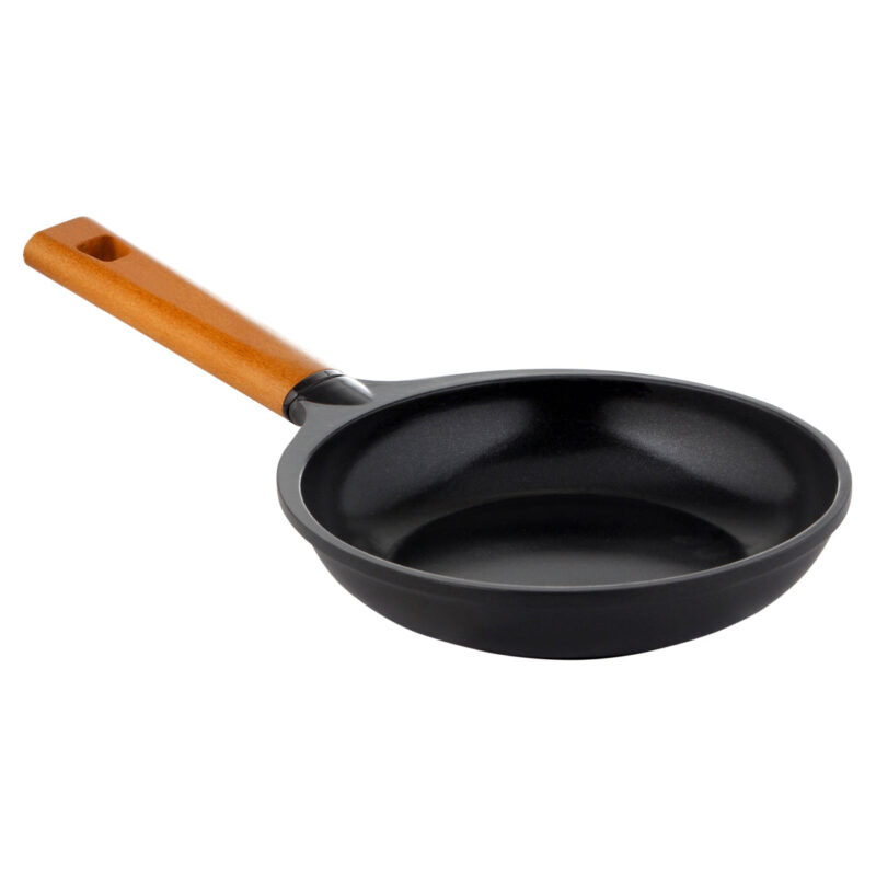 Caesar Non-Stick Fry Pan 26cm | Ideal for Saute / Frying | German Beechwood Handle | Gas & Induction Friendly | PFOA Free | 5 Year Warranty | Black - Image 3