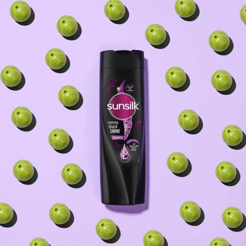 Sunsilk Stunning Black Shine Shampoo 360 ml, With Amla + Oil & Pearl Protein, Gives Shiny, Moisturised, Fuller Hair - Image 4