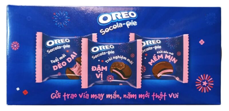 Cadburys OREOS Socola-Pie Special Edition Features a Strawberry-Flavored Marshmallow Sandwiched Between Oreos Cookie Pieces, all Coated In Rich Chocolate 6 Pack 168g (Vietnam) - Image 12