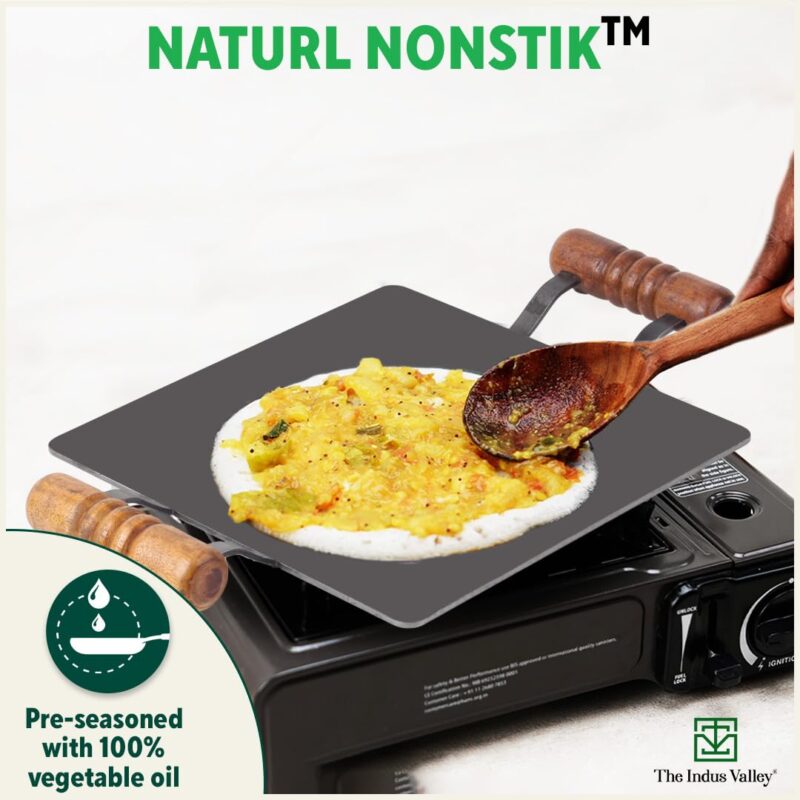 The Indus Valley Pre-Seasoned Square Iron Tawa with Wooden Handle | 30 cm/11.8 inch, 3.26kg | Induction Friendly | Pre-Seasoned Tawa, 100% Pure & Toxin-Free, No Chemical Coating - Image 4