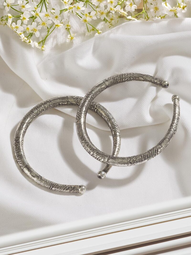 SARAF RS JEWELLERY Set Of 2 - Oxidized Anklet Kada for Women & Girls - Image 2