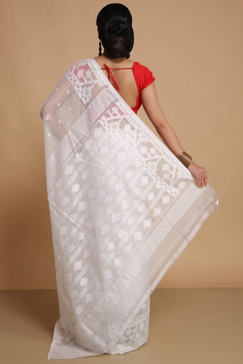 BENGAL HANDLOOM Women's Cotton Silk Dhakai Exclusive Softs Dual Color Jamdani Sarees (White White) - Image 4