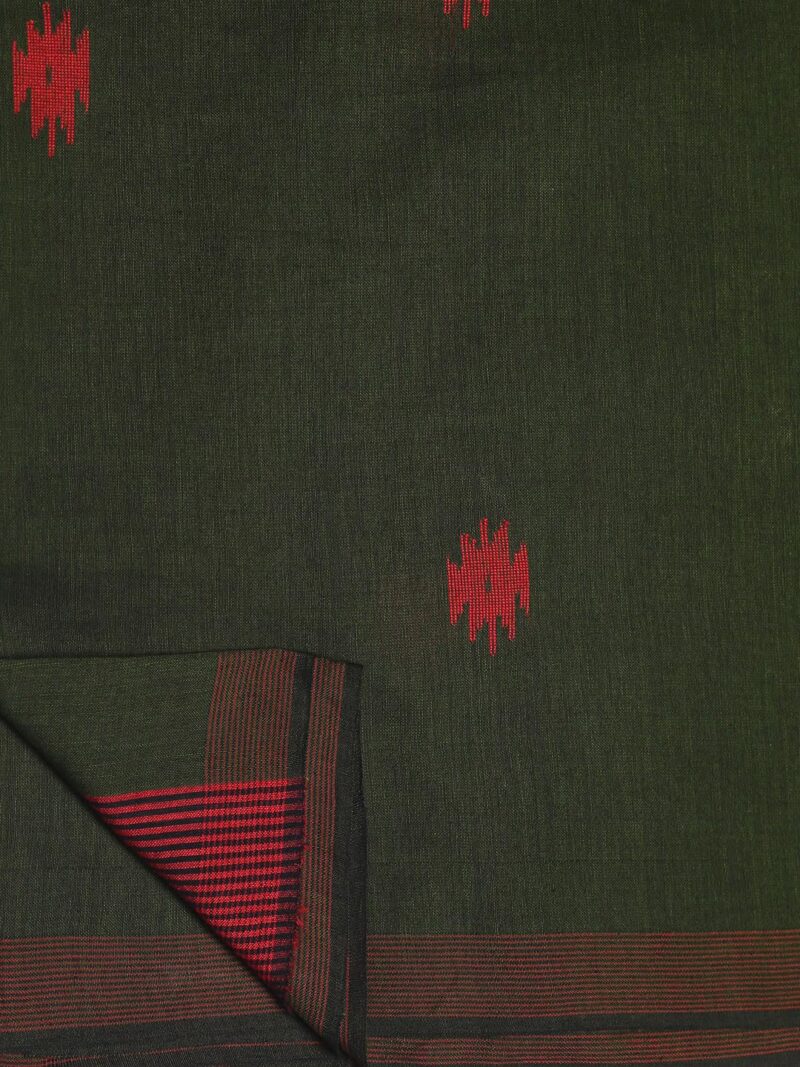 THE WEAVE TRAVELLER Handloom Green Cotton Jamdani Saree With Attached Unstitiched Blouse - Image 2