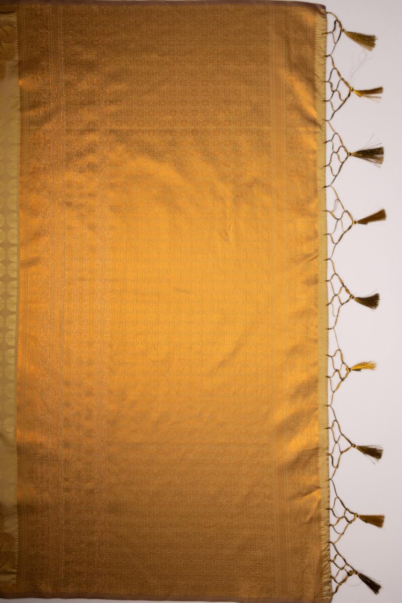 MIMOSA Women's Woven Design Kanjivaram Style Art Silk Saree With Blouse Piece : Sa00001762Gdfree, Gold - Image 4