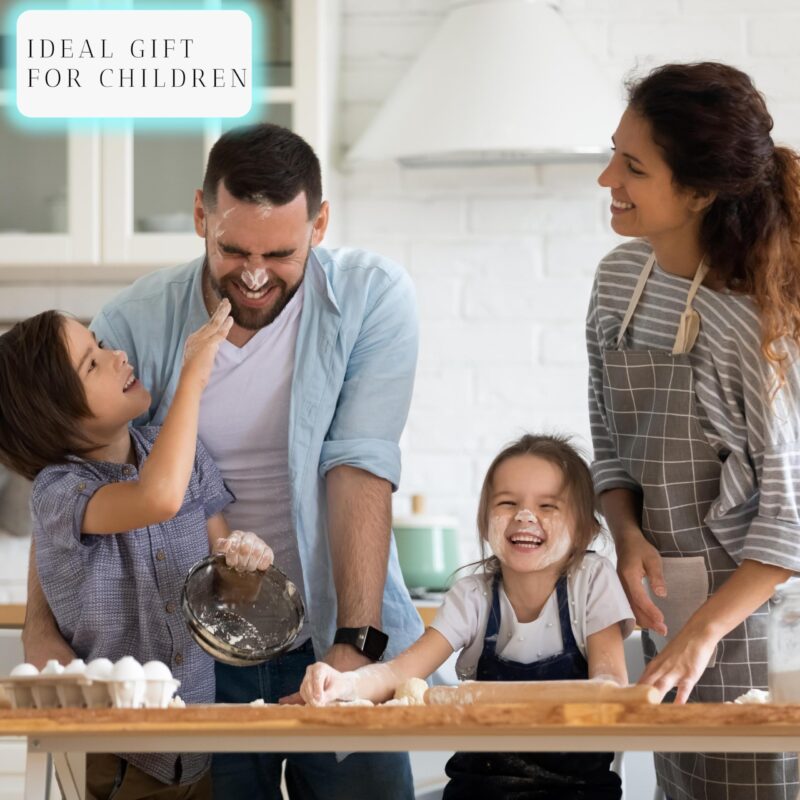 Erreke Nonstick Pancake Pan, 7 Smiley Face Pancake Griddle, Soft Touch Handle Fun Breakfast for Kids, 10.2 in Crepe Pan for Gas Stoves (Blue Color) - Image 2