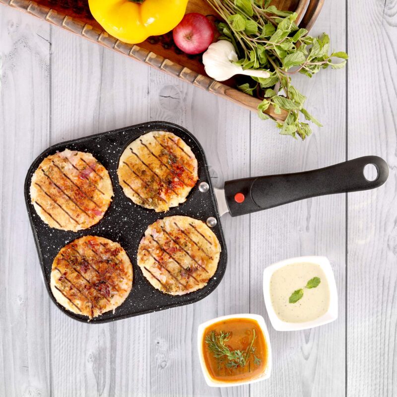Cello Non-Stick 4- Cavity Aluminium Uttapam Maker with Spatter, Black - Image 6