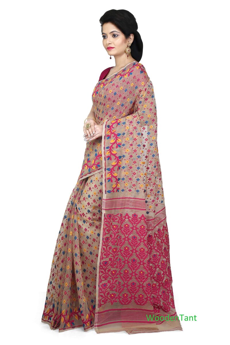 WoodenTant Women’s Dhakai Jamdani Soft Cotton Silk Saree In Beige & Pink With Thread Work - Image 4