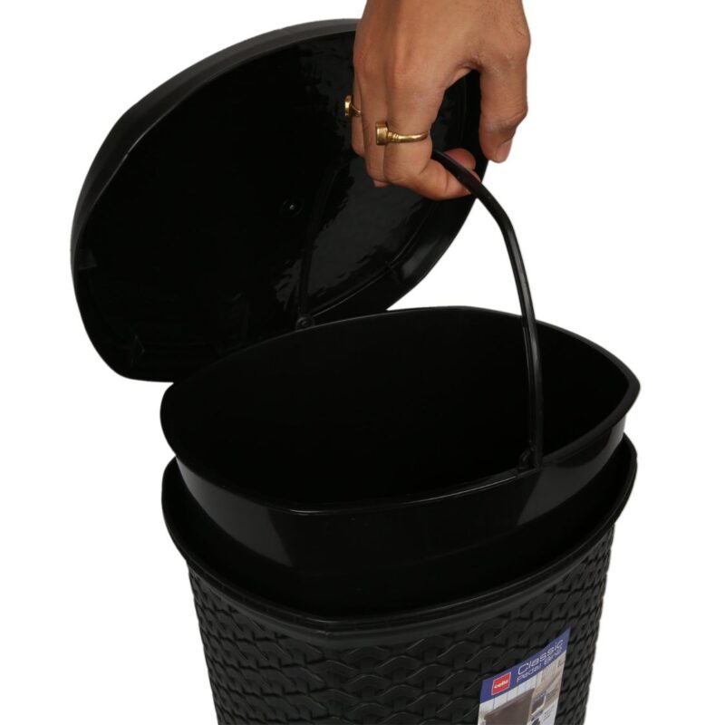 Classic Pedal Dustbin - Image 13