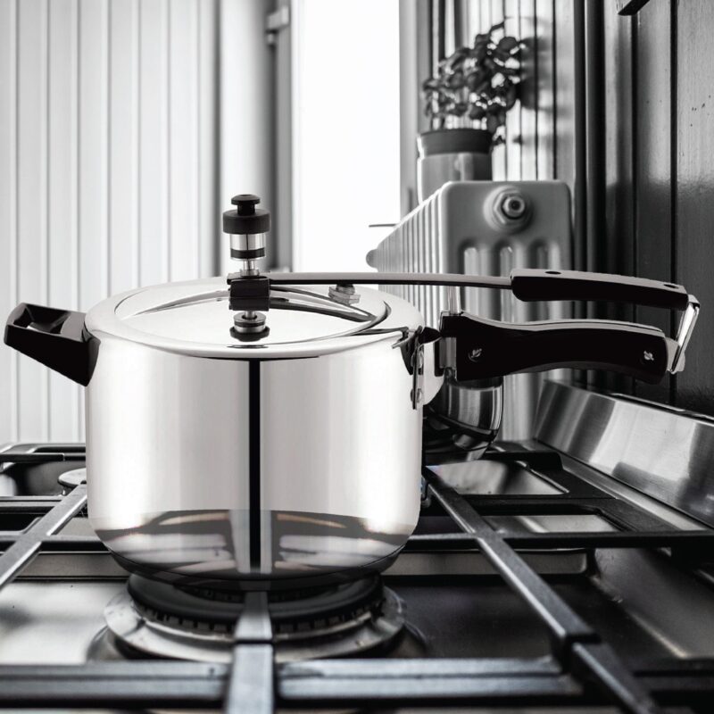 Silver|Chef Impact Bonded Stainless Steel Tri-Ply Bottom Pressure Cooker Inner Lid / 5 Litres