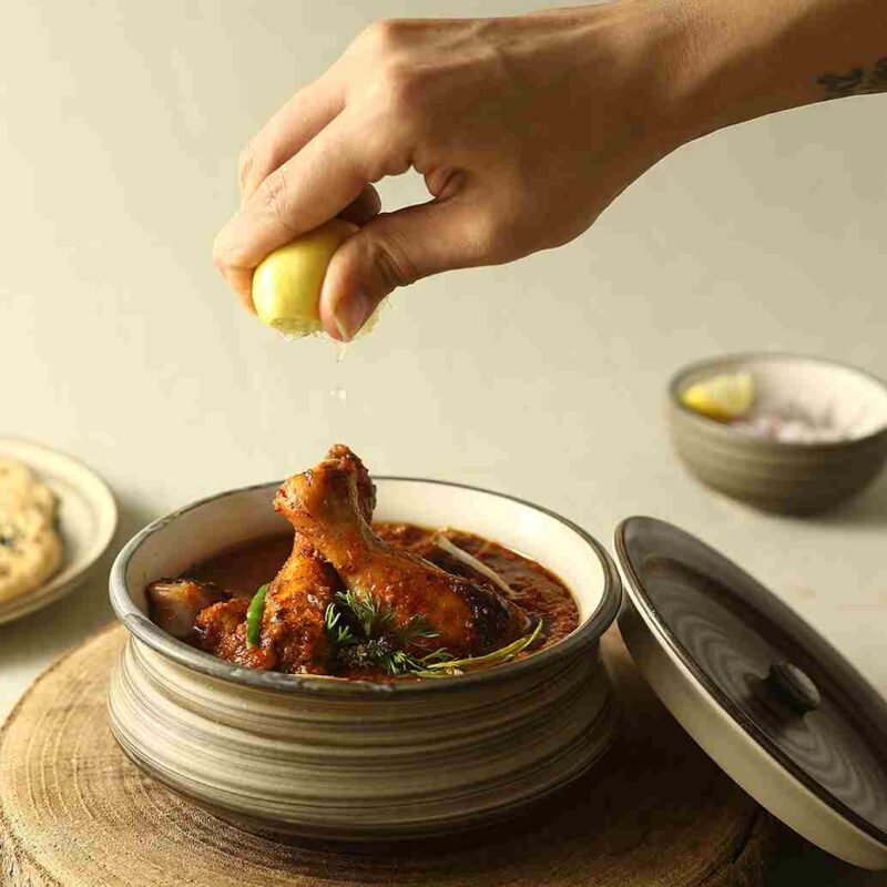 Teramo Brown Serving Handi Medium 1 pc - Image 3