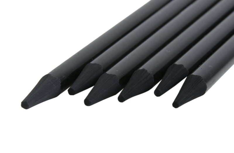 Brustro Woodless Charcoal Pencil Set of 6 (3 Soft, 2 Medium, 1 Hard) - Image 6