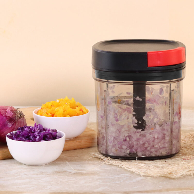 Glory String Vegetable Chopper with 6 Sharp SS Blade, Anti Slip Silicon Base Ring, Air Tight Lid, 900Ml, 1 Year Warranty - Image 2