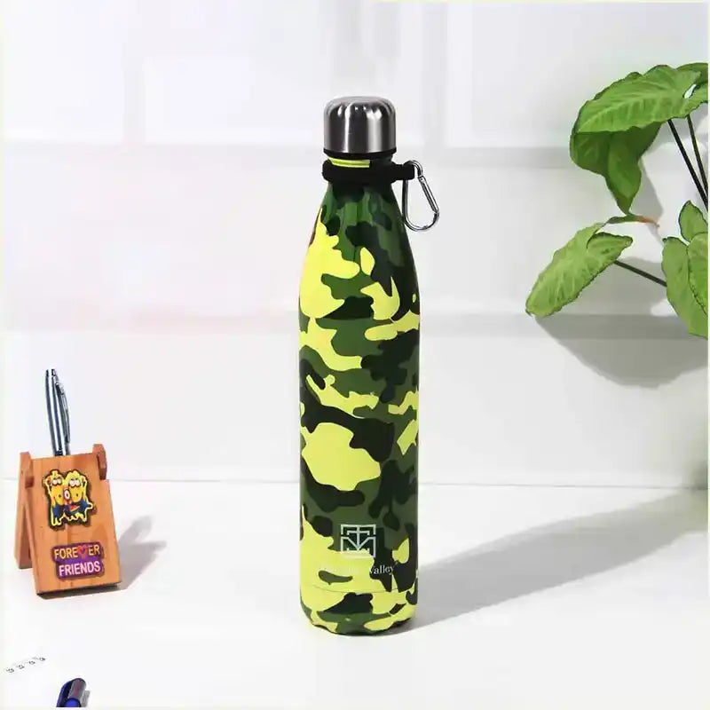 Premium Stainless Steel Camo Printed Vacuum Insulated Water Bottles, Cola Shaped, 1 Litre - Image 3