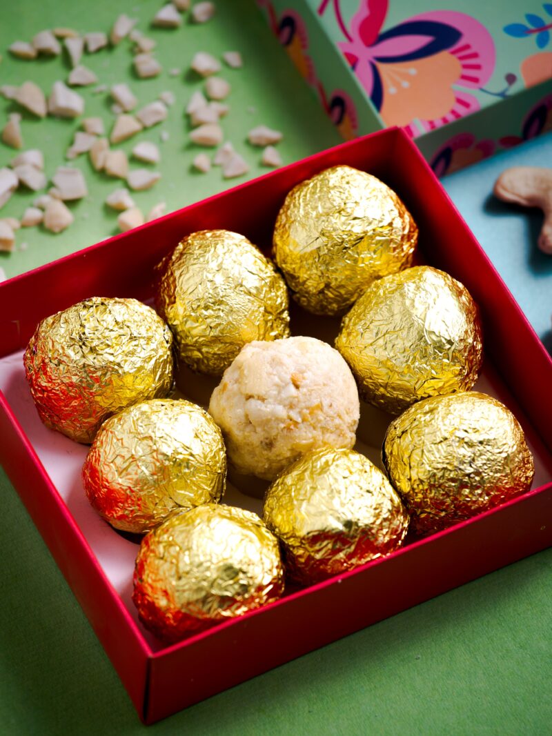 Sri Krishna Sweets Cashew Crumble - 9 pc - Image 5