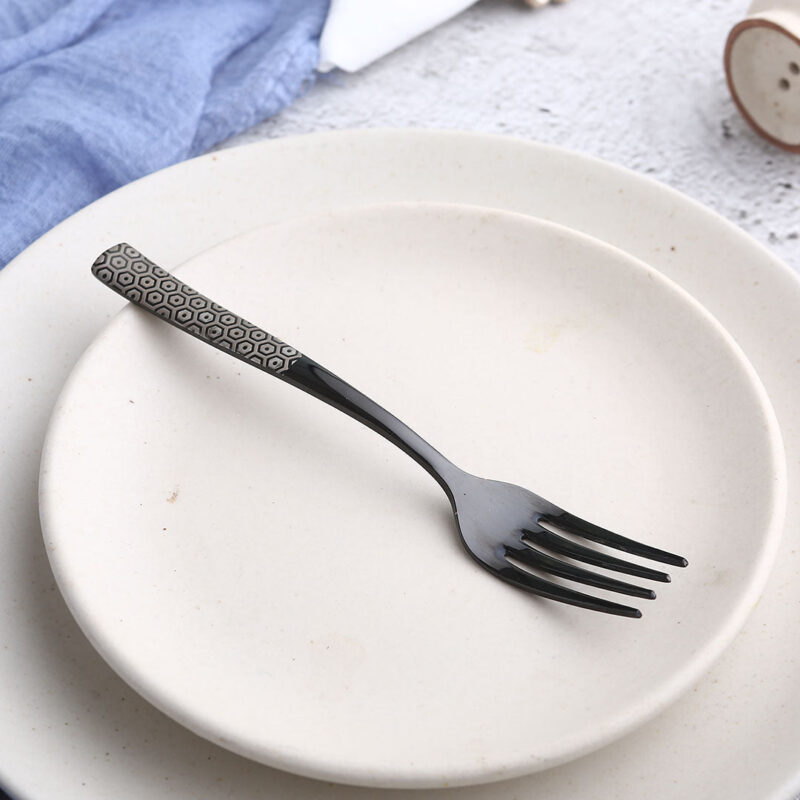 Roma Cutlery Gift Set - Black - Set of 24pcs - Image 2