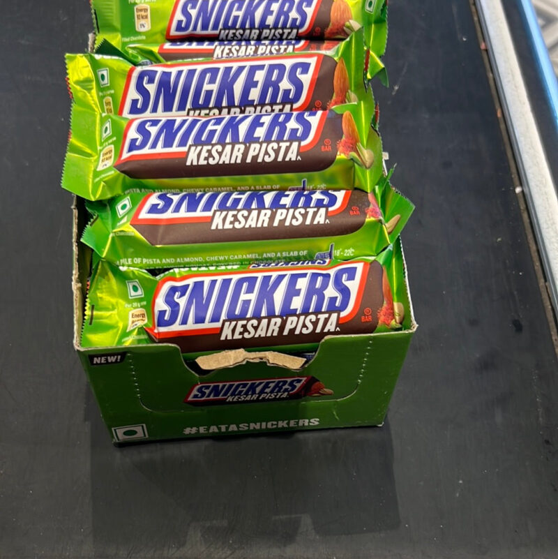 24x Snickers Kesar Pista Chocolate Bar 22g each - Pack of 22g - Image 3