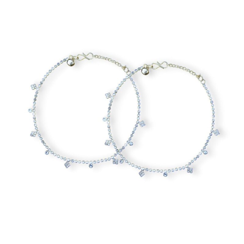 ACCESSHER Silver Plated Anklet Set with Ghungroos | Oxidised Leaf- Design Payal/Legchain/Foot Jewellery | Modern & Traditional Accessories Gift for Women & Girls (Design 12)