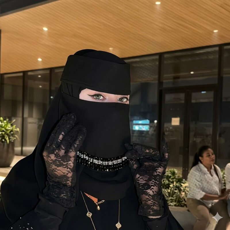 Premium Saudi Niqab with Stone and Bead Embellishment | Breathable Georgette Nakab for Women | Islamic Modest Wear Hijab Veil (Black) Nosepiece - Image 2