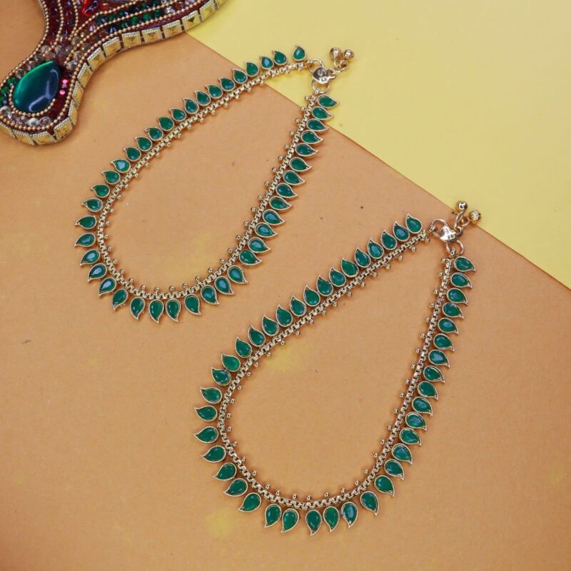 I Jewels Gold Plated Traditional Stone Studded Adjustable Anklets/Payal For Girls & Women (A050G) - Image 2