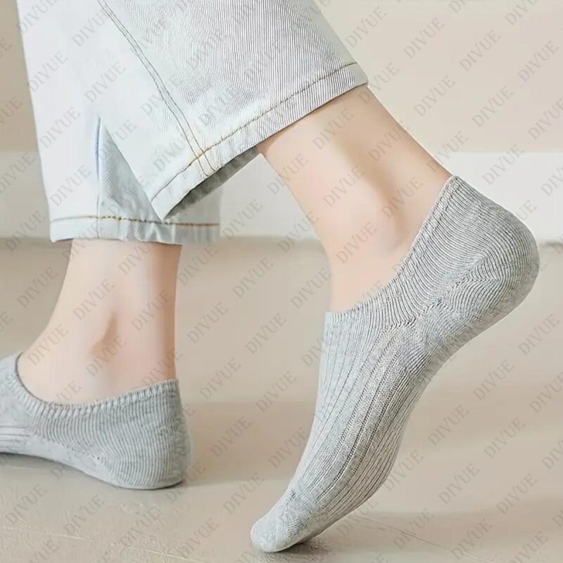DIVUE Ankle Length Low cut Socks for Men & Women | 6 Pair Multi Color Combo Pack | Soft Cotton Stretch Fabric | Breathable, Sweat Absorbent & Durable | ankle Casual Sports Socks - Image 3