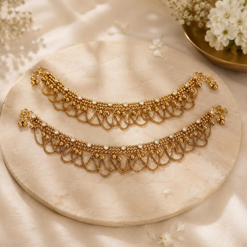Shining Diva Fashion Traditional Antique Gold Plated Anklets for Women & Girls | Kundan Stone Ghungroo Payal Ethnic Bridal Jewellery for Wedding Party - Image 5