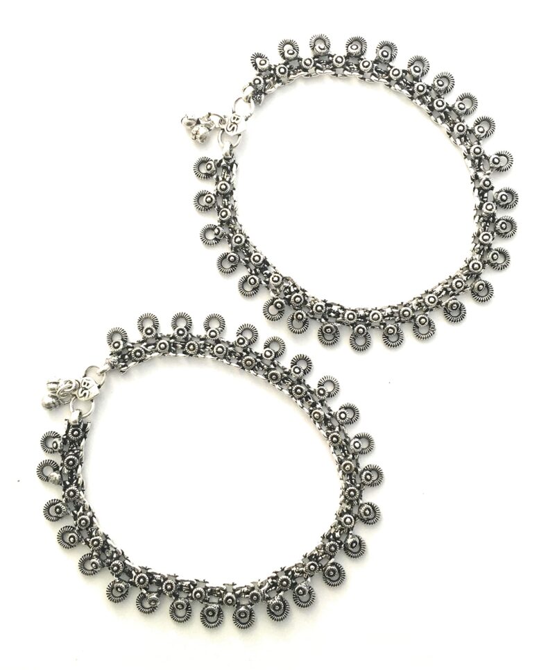 Sasitrends Oxidised Silver Floral Payal Traditional Antique Anklet with Ghungroo Charm for Women - Image 5