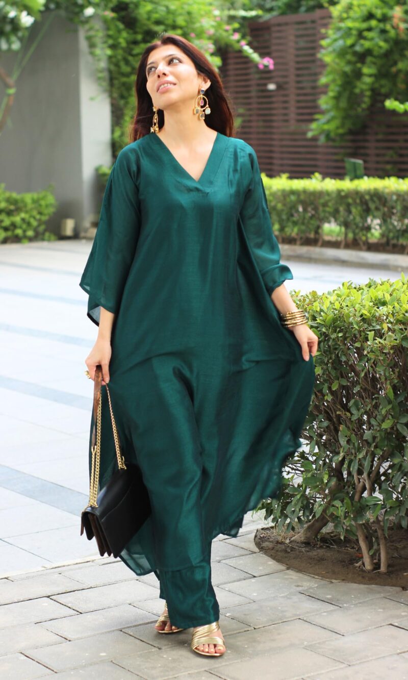 GoSriKi Women's Poly Solid Straight Kaftan Kurta with Palazzo for Women (NAYAJA Green-GS_XXL_Green_XXL) - Image 4