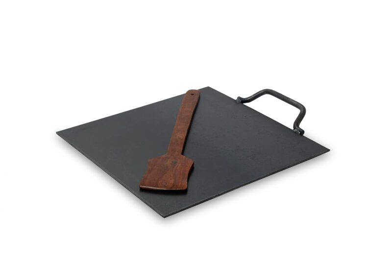 PRINA E-SHOP Iron Flat Square Design Induction Comfortable Tawa with One Side Handle with Wooden Turner for Dosa/Roti/Chappati/Dosa Kallu (Black_12inch x 12inch)