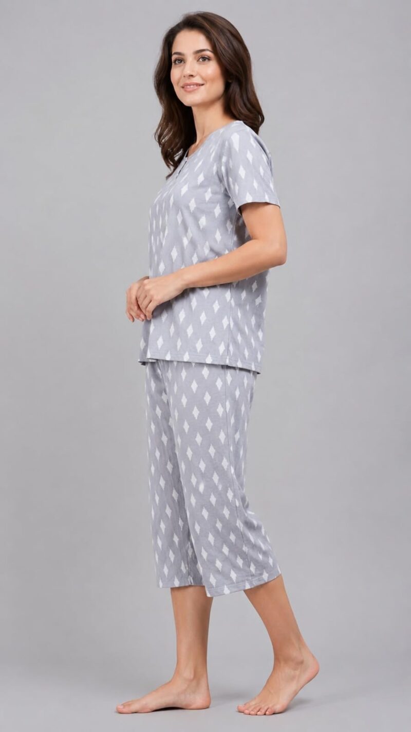 Evolove & Venus Pure Double Cloth Night Suit Set for Women | Printed Short Sleeve Sleep Top & Capri Pajama Set | Comfortable Nightwear Loungewear & Sleepwear Set | Light Grey Large - Image 3