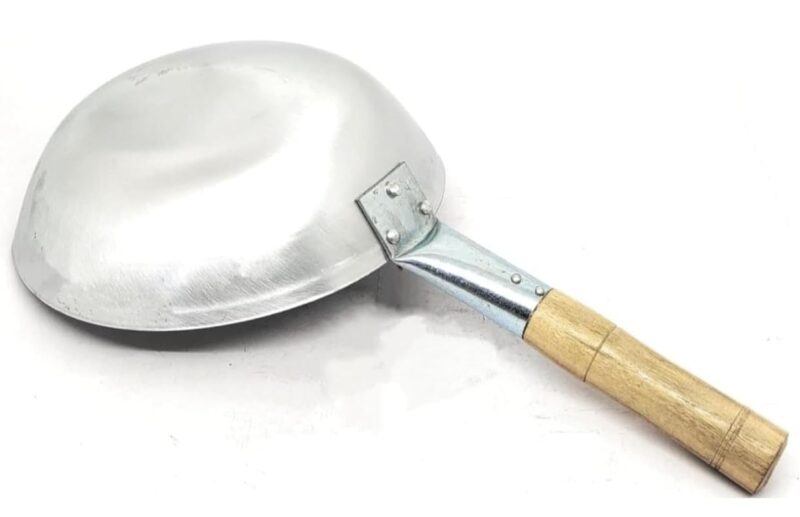 Chinese Kadai with Ladle & Turner for Noodles | Fried Rice Kadai with Strong Handle| Kadhai for Home/Commercial/Restaurant use| 100% Pure Iron Deep Fry Pan| Size- (11 Inch) Iron Utensils 1 Combo - Image 4