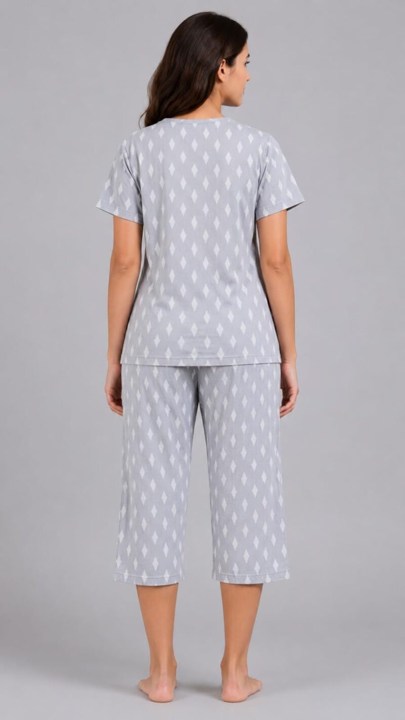 Evolove & Venus Pure Double Cloth Night Suit Set for Women | Printed Short Sleeve Sleep Top & Capri Pajama Set | Comfortable Nightwear Loungewear & Sleepwear Set | Light Grey Large - Image 2