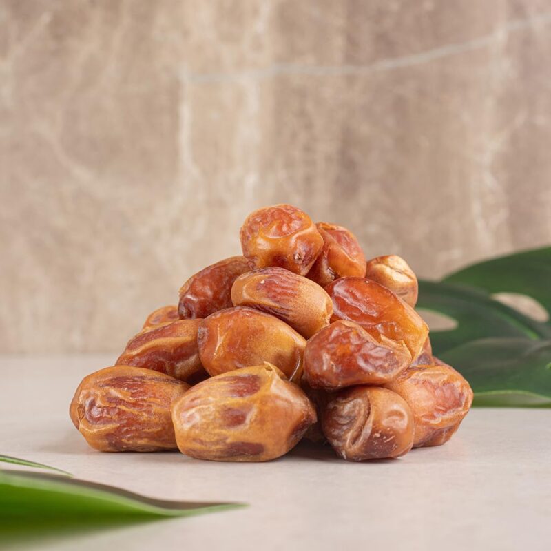 Akremah Premium Sukkari Dates (Khajoor) 500g | Golden, Soft & Juicy (Melt in Mouth) | Royal Dates, Natural Sweetener & High Fiber | 100% Pure - Image 3