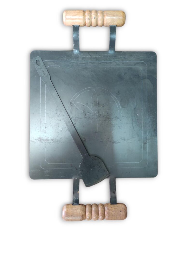 NAAYAGI - Pure Iron Tawa with Double Wooden Handle, 12 Inch, 6 mm Thick Approx for dosa, roti, Catering Needs (Square) - Image 6