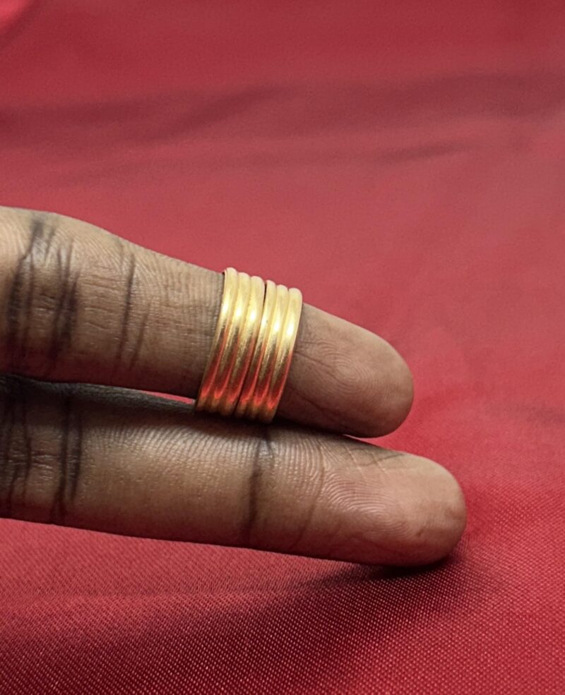 Traditional Panchaloha Impon Five Metals Toe Rings for Women, Gold Toned, Adjustable and unpolished Vari Metti, 2 Piece, Daily Use (P560) - Image 4