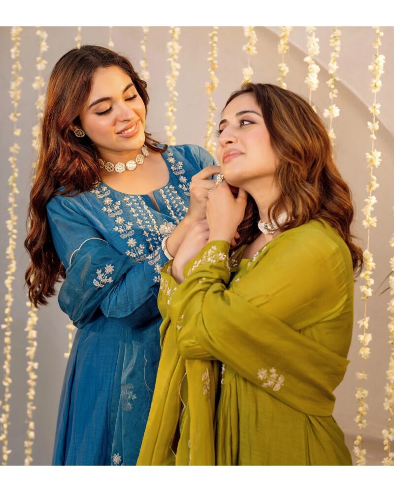 Nermosa Women Embroidery Solid A-Line Kurta and Pant Set with Dupatta (IN, Alpha, L, Morepeach) - Image 8