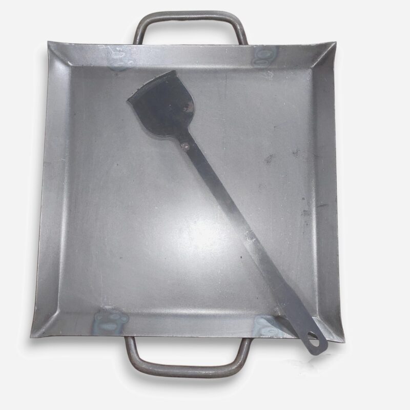 NAAYAGI -Iron TAWA, pathri tawa, Iron DOSA TAWA, Iron ROTI TAWA, Iron pathri tawa - Square - 12 INCH * 12 INCH, with Border (Black Color)