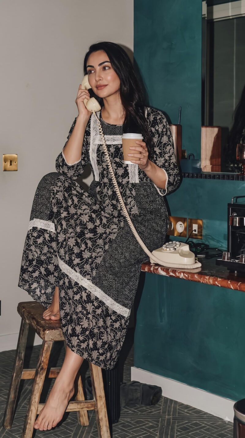 Evolove Farasha Kaftan Jalabiya Style Cotton Maxi Nighty for Women | V-Neck with Lace Trim | 3/4 Sleeves Full Length Nightdress, Jet Black, M - Image 5