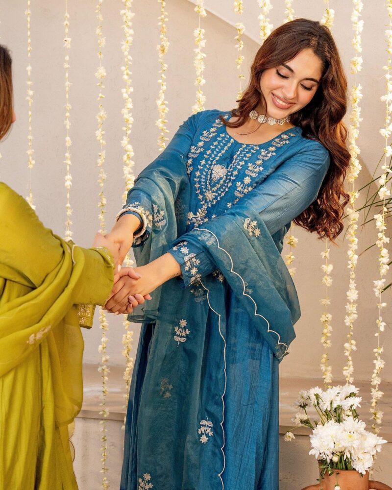 Nermosa Women Embroidery Solid A-Line Kurta and Pant Set with Dupatta (IN, Alpha, L, Morepeach) - Image 9